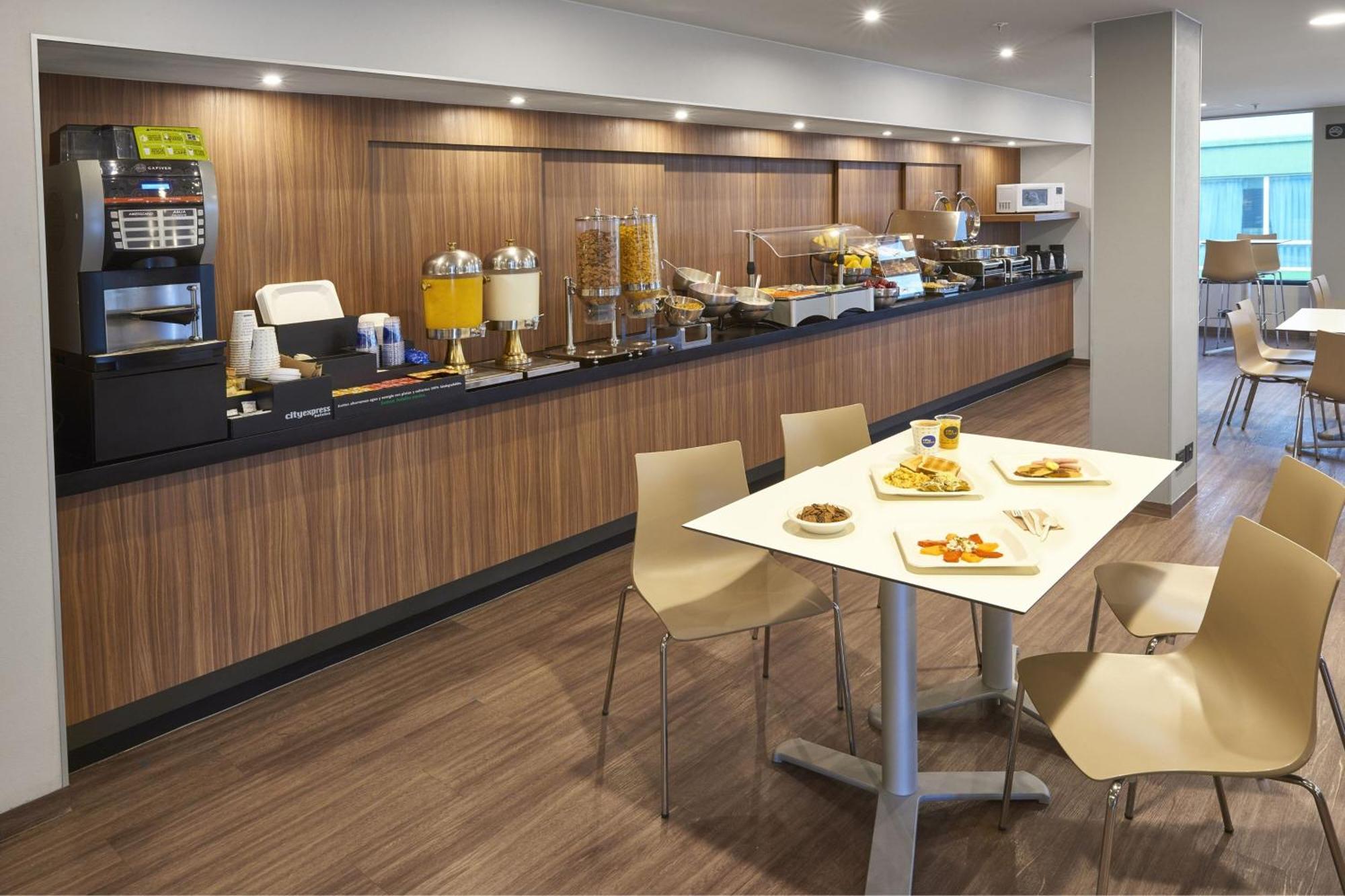 City Express By Marriott Monterrey Lindavista Guadalupe  Εξωτερικό φωτογραφία