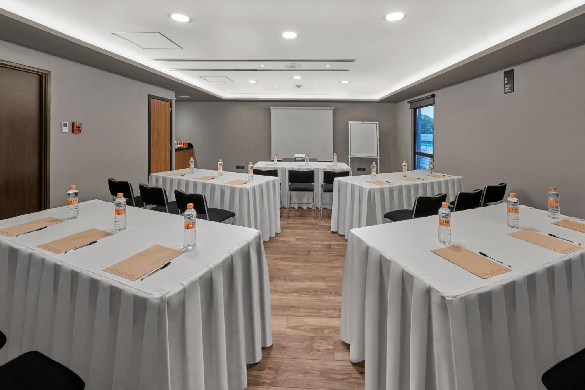 City Express By Marriott Monterrey Lindavista Guadalupe  Εξωτερικό φωτογραφία