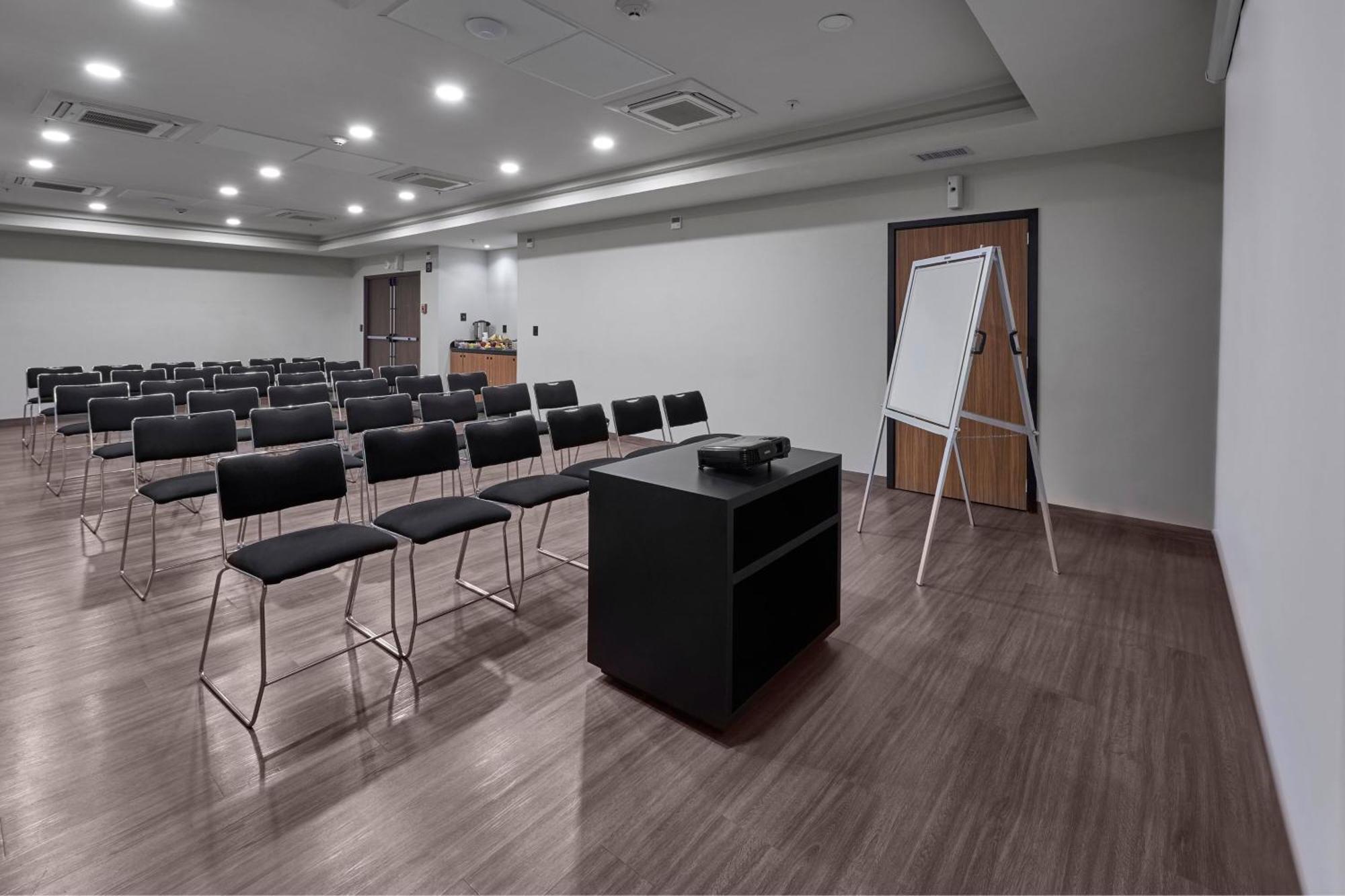 City Express By Marriott Monterrey Lindavista Guadalupe  Εξωτερικό φωτογραφία