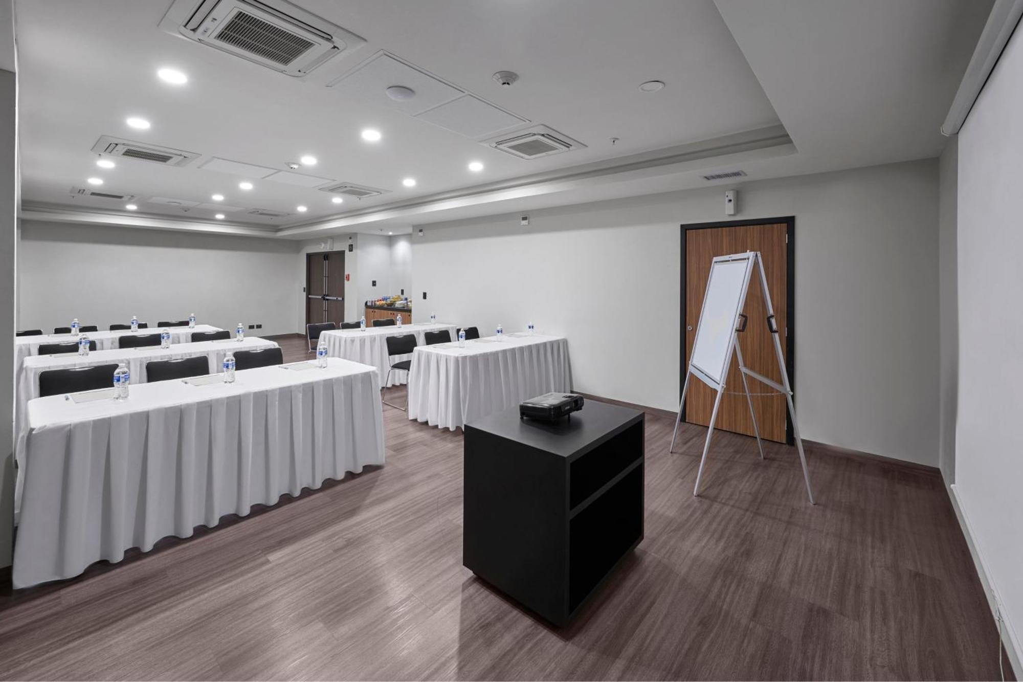 City Express By Marriott Monterrey Lindavista Guadalupe  Εξωτερικό φωτογραφία
